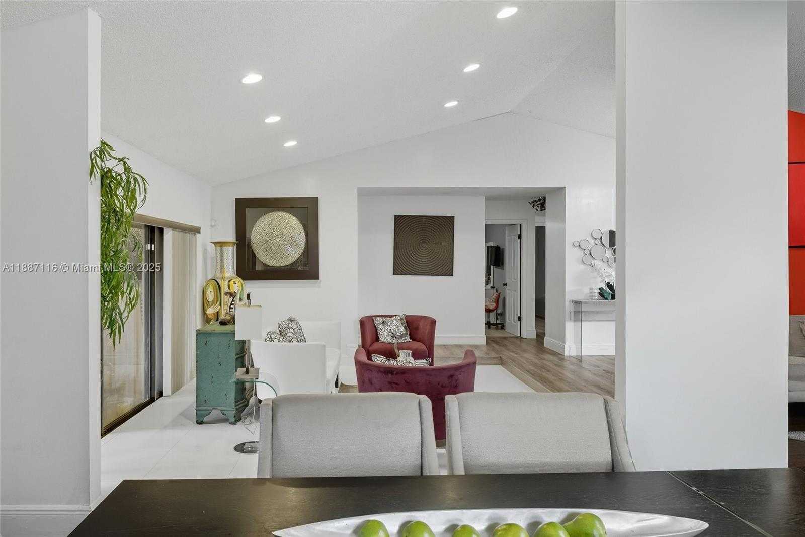 Small Image of 8240 NORTH WEST 51ST CT, Lauderhill Number 10