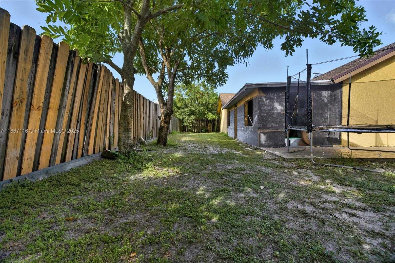Small Image of 8240 NORTH WEST 51ST CT, Lauderhill Number 23