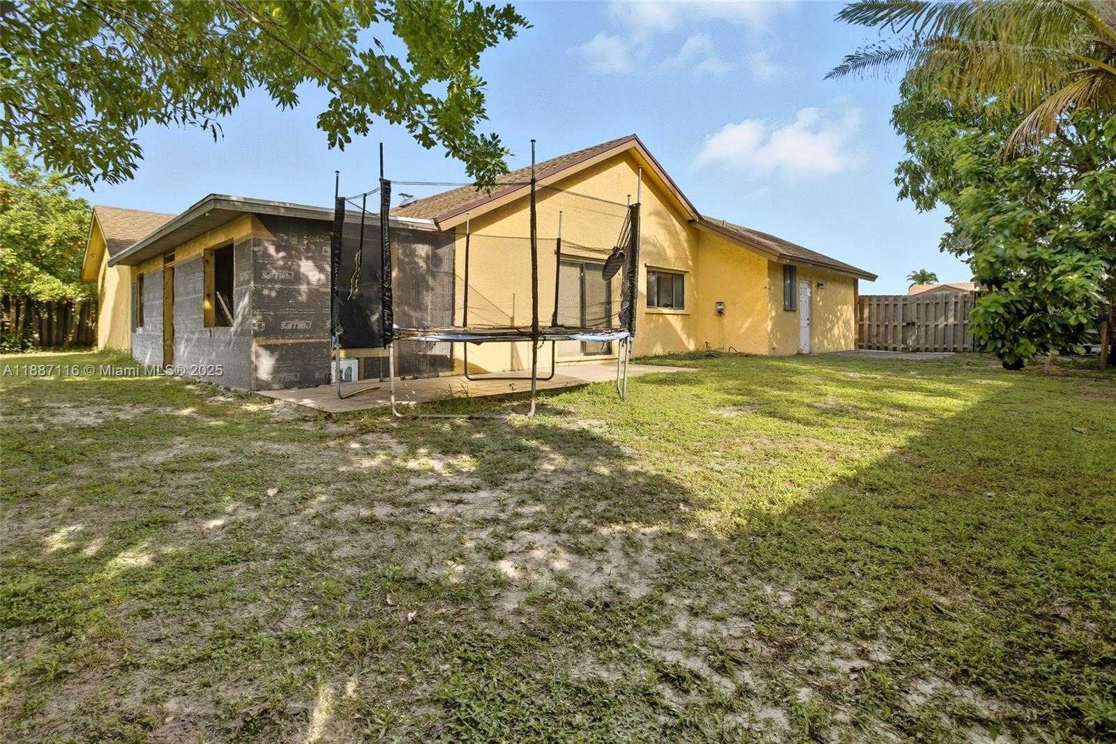 Small Image of 8240 NORTH WEST 51ST CT, Lauderhill Number 24