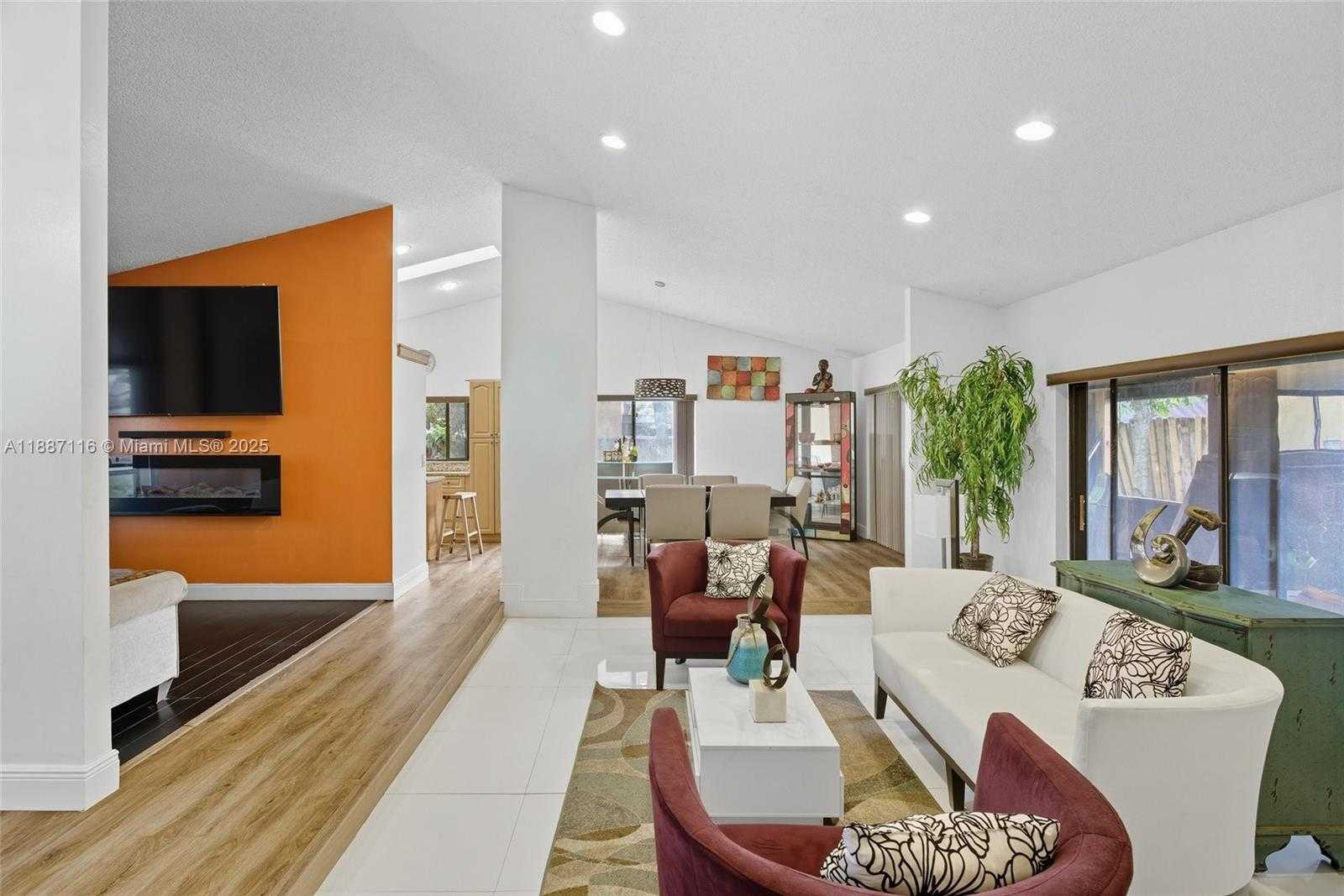 Small Image of 8240 NORTH WEST 51ST CT, Lauderhill Number 5