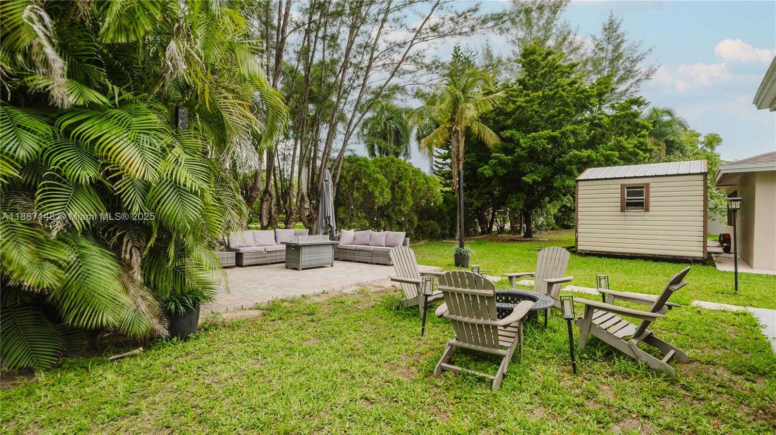 Small Image of 10300 NORTH WEST 80TH CT, Tamarac Number 14