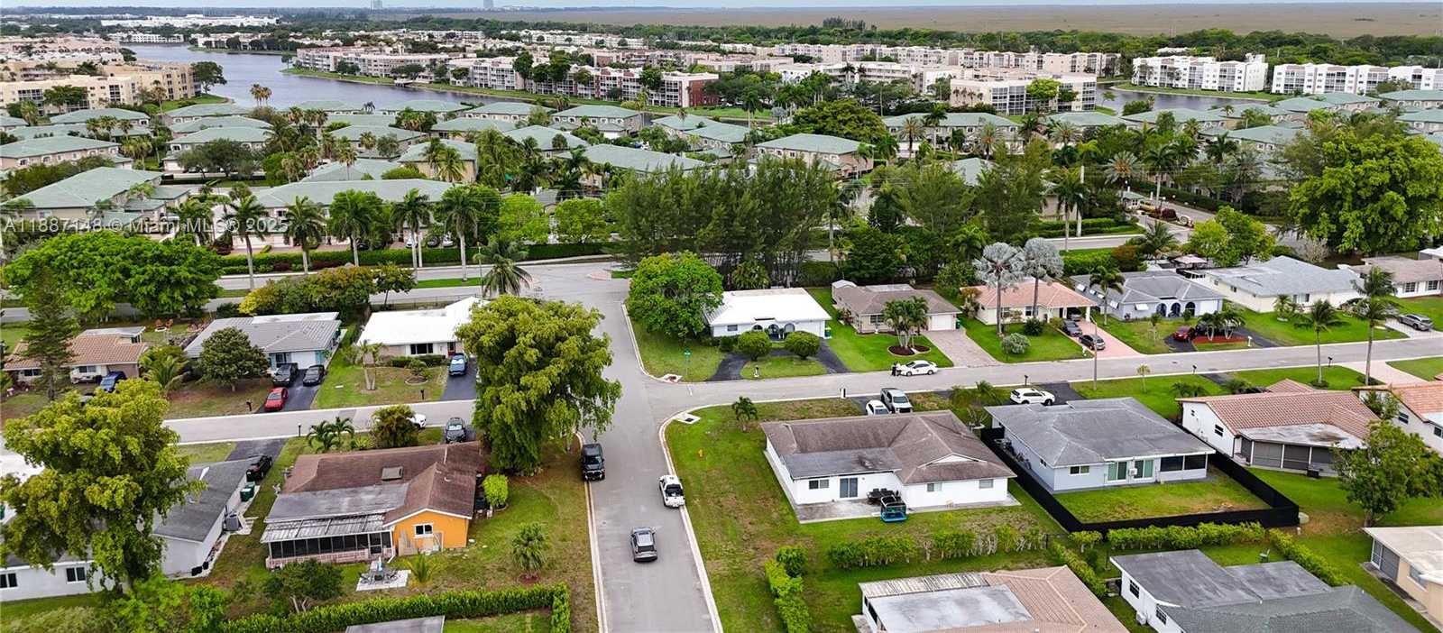 Small Image of 10300 NORTH WEST 80TH CT, Tamarac Number 20