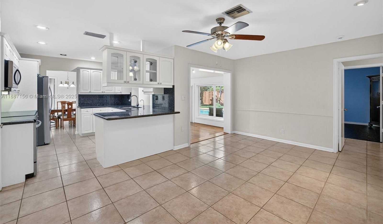 Small Image of 5701 NORTH EAST 21ST AVE, Fort Lauderdale Number 10
