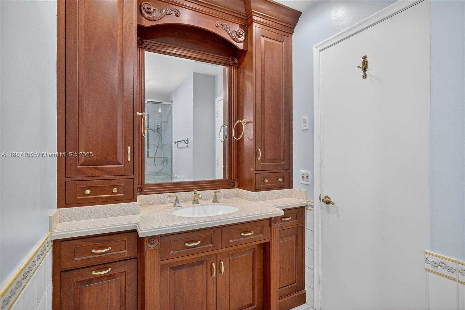 Small Image of 5701 NORTH EAST 21ST AVE, Fort Lauderdale Number 22