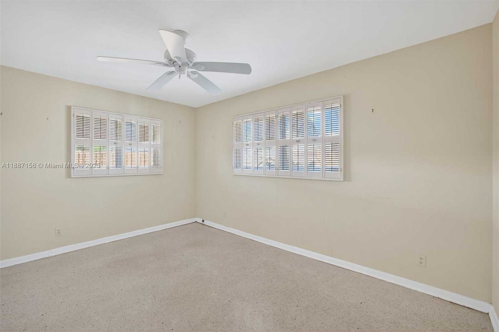 Small Image of 5701 NORTH EAST 21ST AVE, Fort Lauderdale Number 30