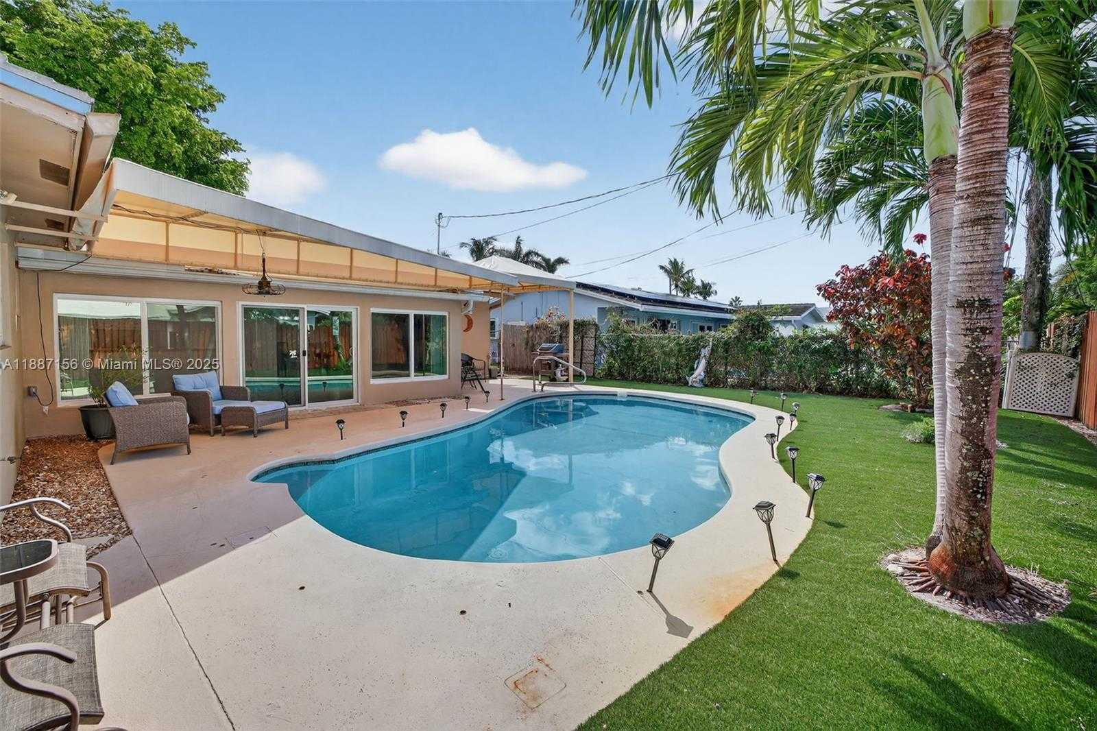 Small Image of 5701 NORTH EAST 21ST AVE, Fort Lauderdale Number 36