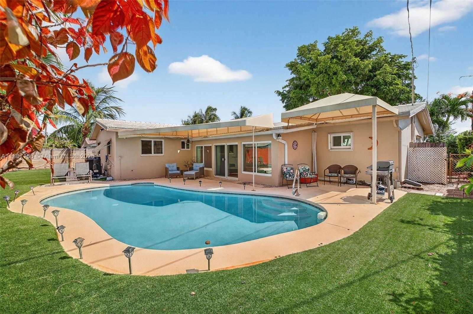 Small Image of 5701 NORTH EAST 21ST AVE, Fort Lauderdale Number 37