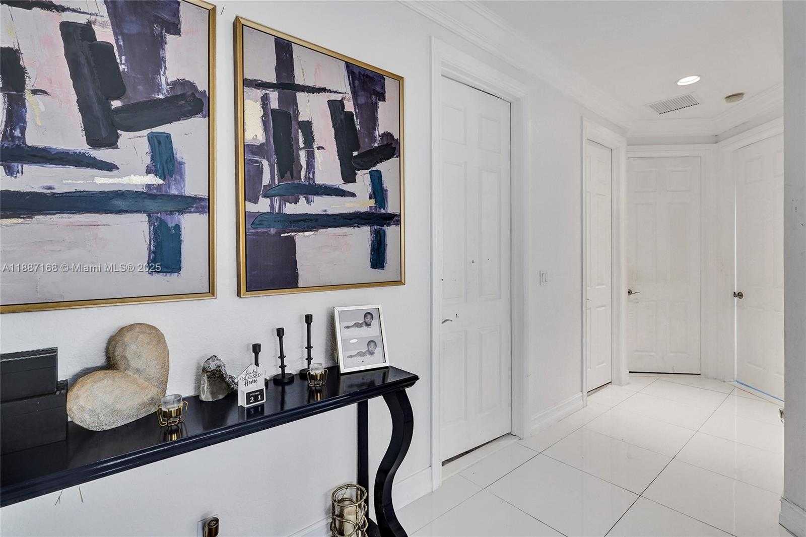 Small Image of 8824 COBBLESTONE POINT CIR, Boynton Beach Number 24