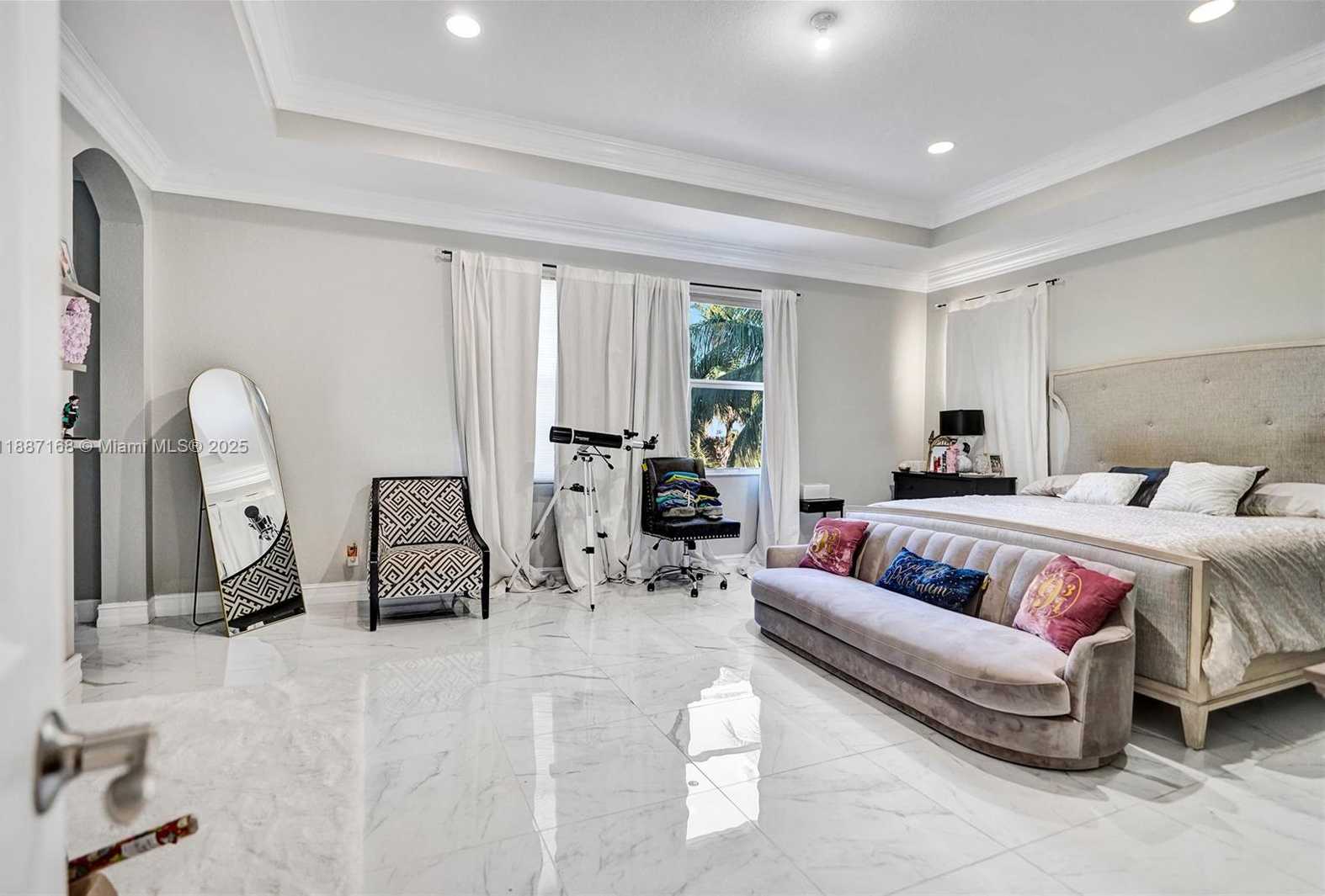 Small Image of 8824 COBBLESTONE POINT CIR, Boynton Beach Number 32