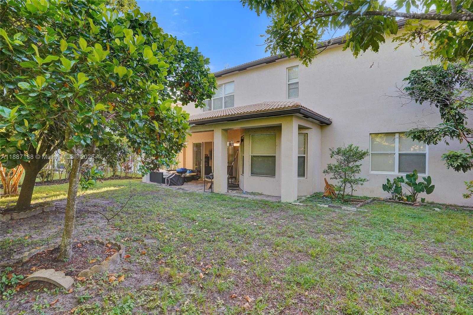 Small Image of 8824 COBBLESTONE POINT CIR, Boynton Beach Number 41