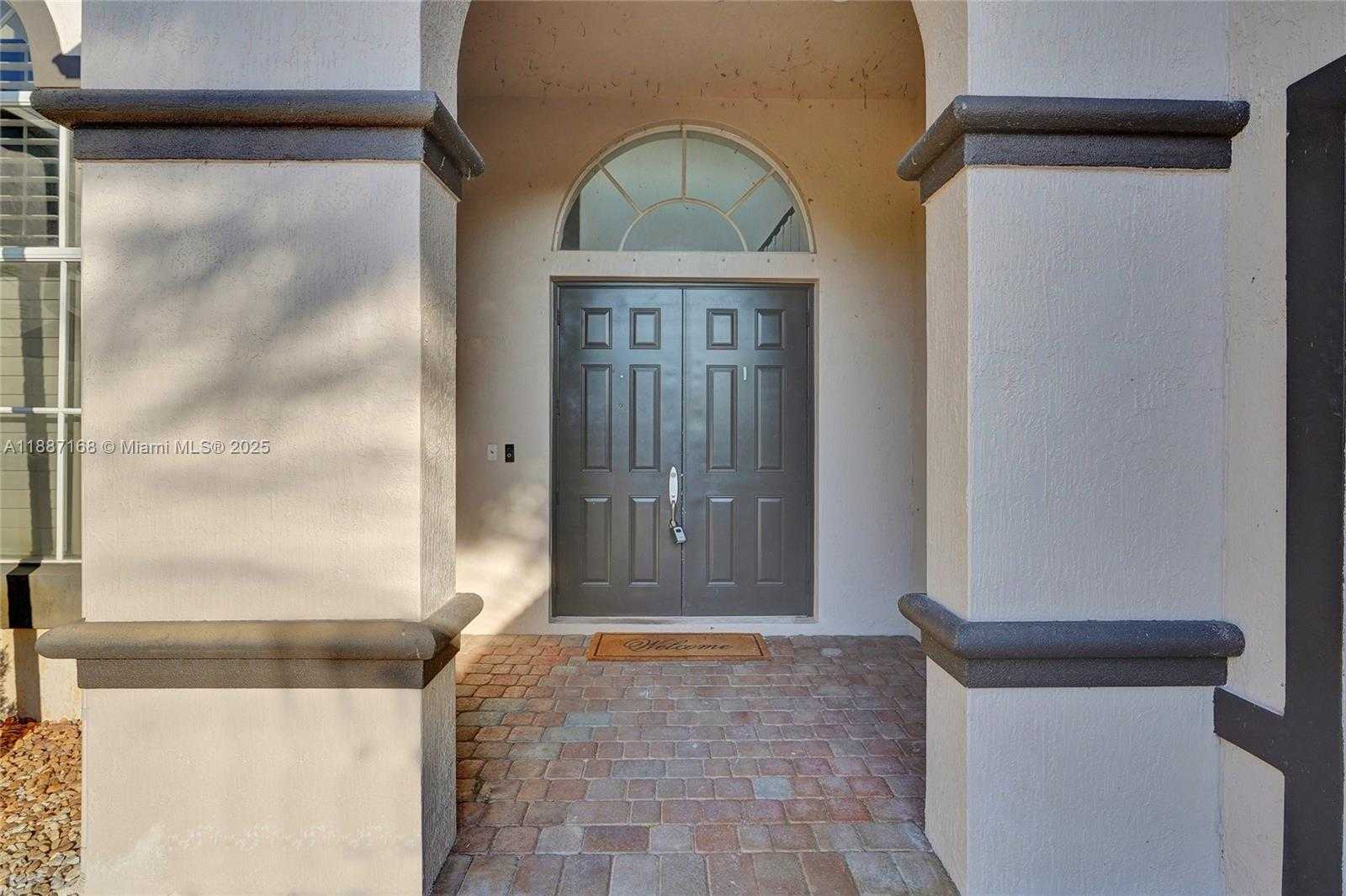 Small Image of 8824 COBBLESTONE POINT CIR, Boynton Beach Number 5