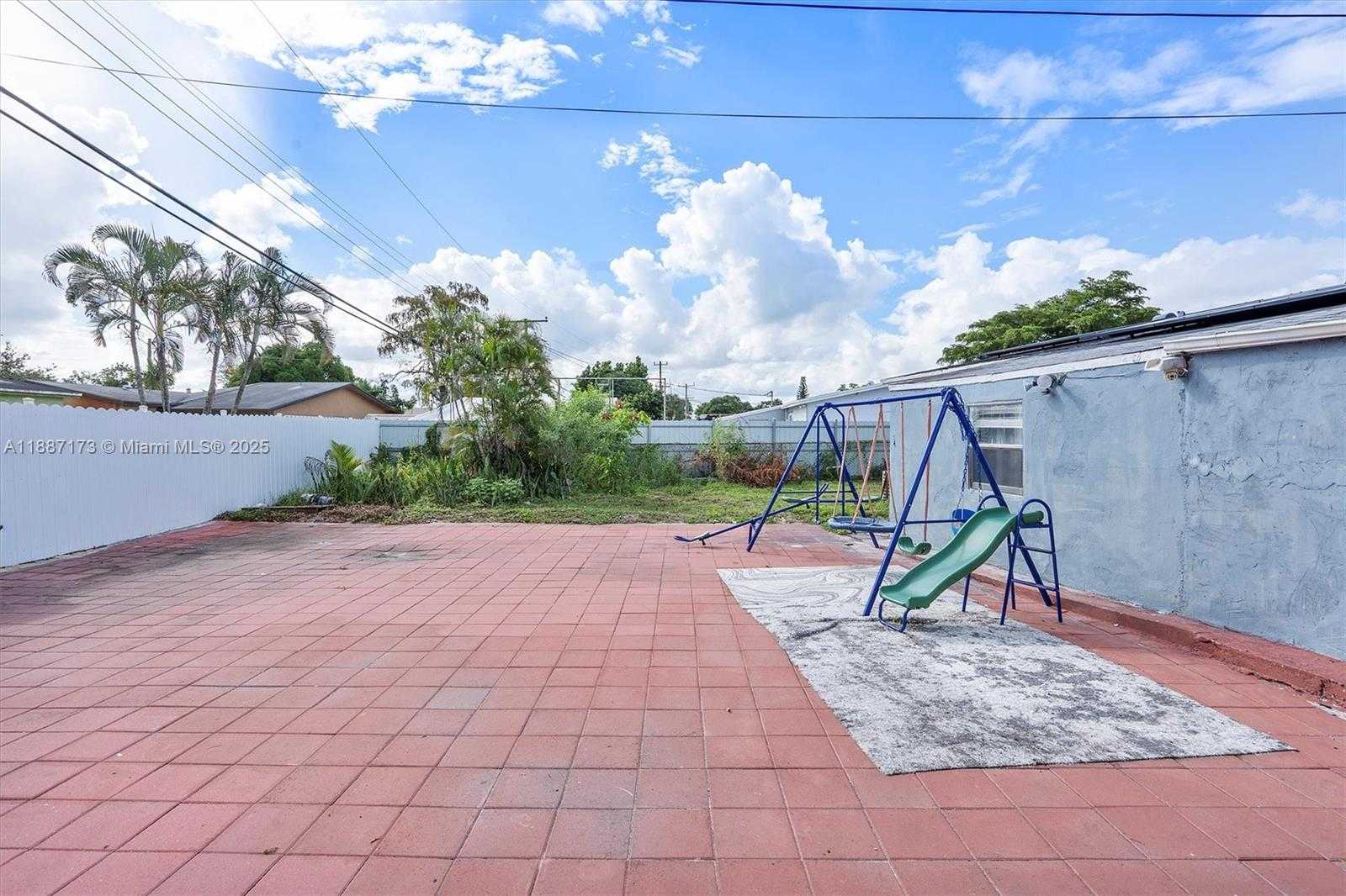 Small Image of 1840 NORTH WEST 33RD TER, Lauderhill Number 18