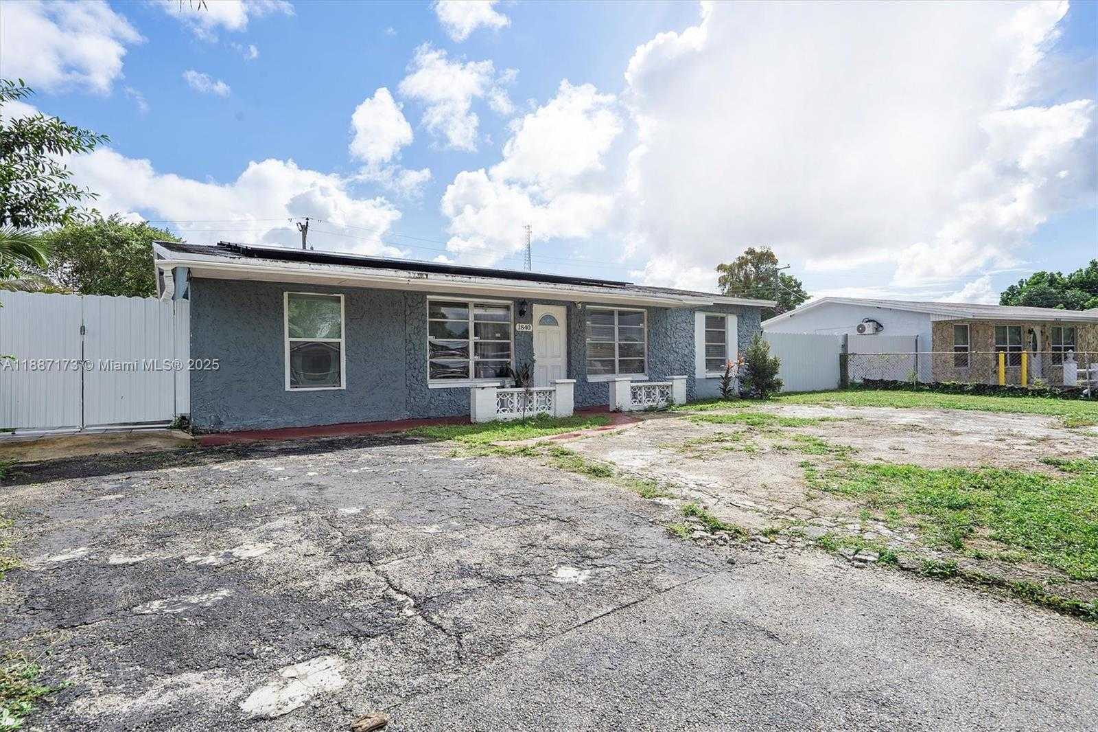 Small Image of 1840 NORTH WEST 33RD TER, Lauderhill Number 3