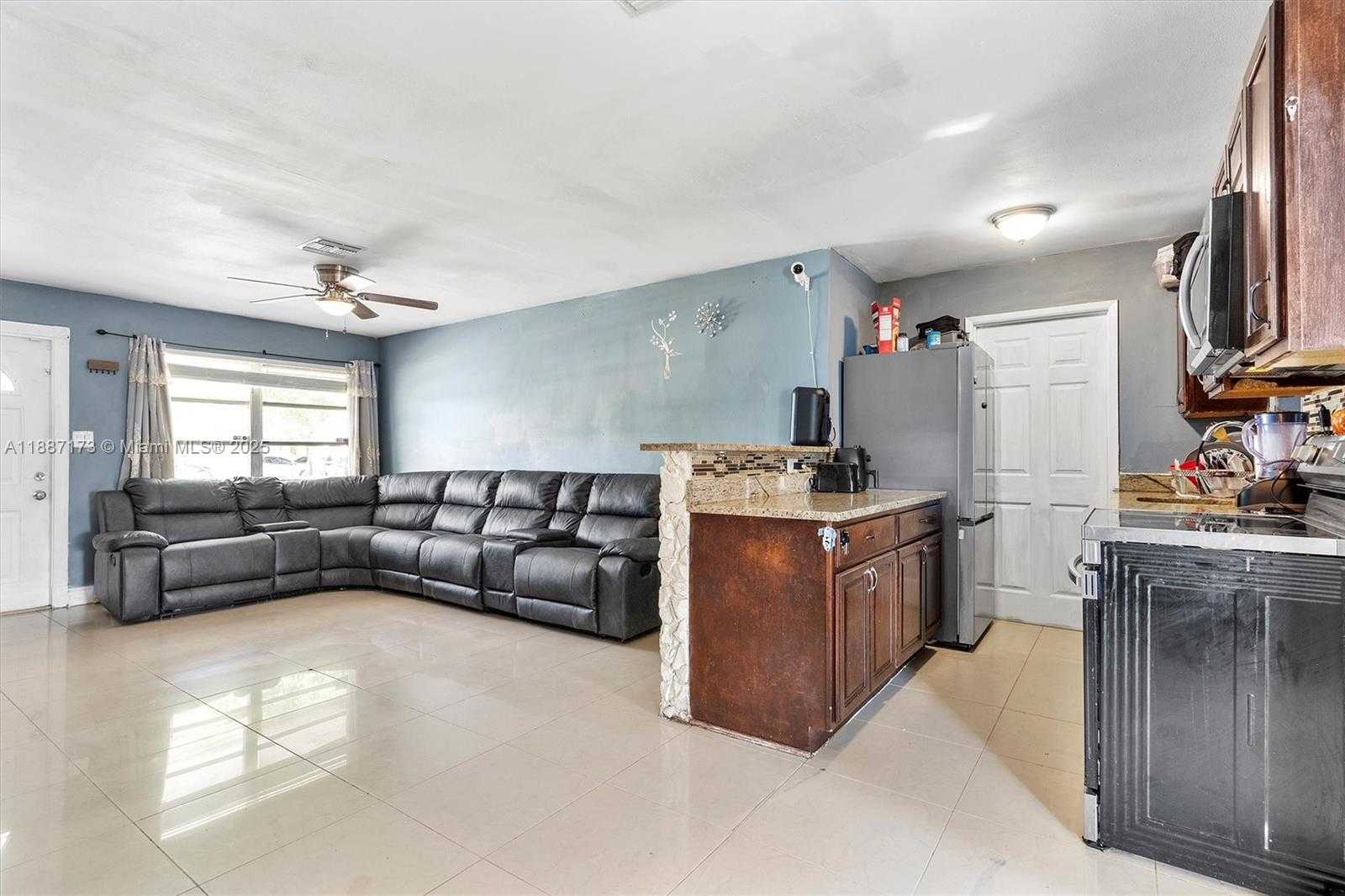 Small Image of 1840 NORTH WEST 33RD TER, Lauderhill Number 9