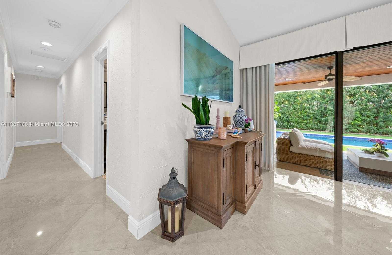 Small Image of 6420 SOUTH WEST 63RD TER, South Miami Number 17