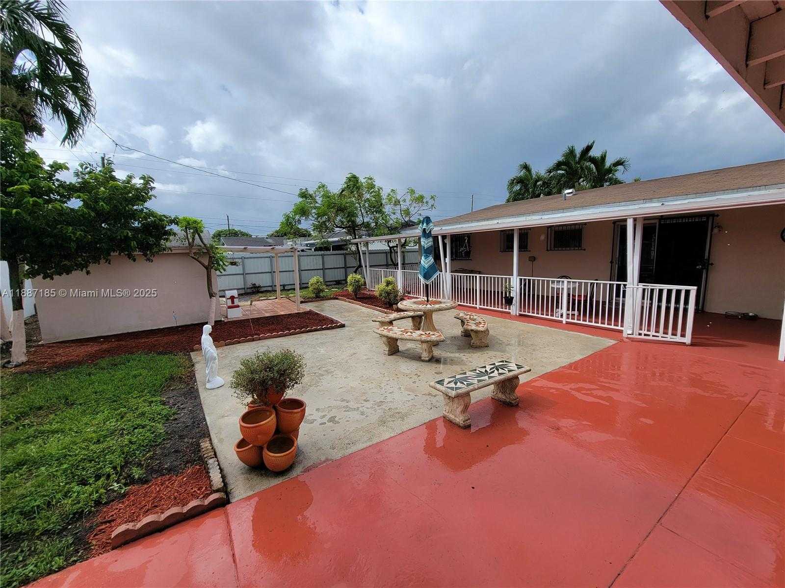 Small Image of 17231 NORTH WEST 53RD PL, Miami Gardens Number 17