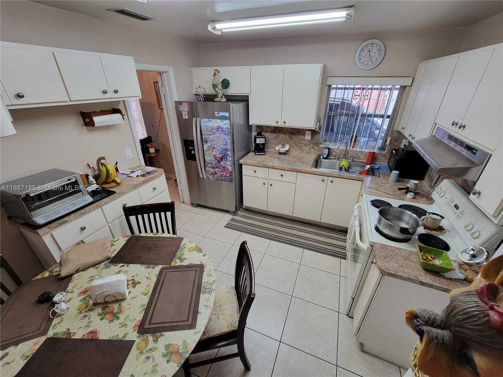 Small Image of 17231 NORTH WEST 53RD PL, Miami Gardens Number 8