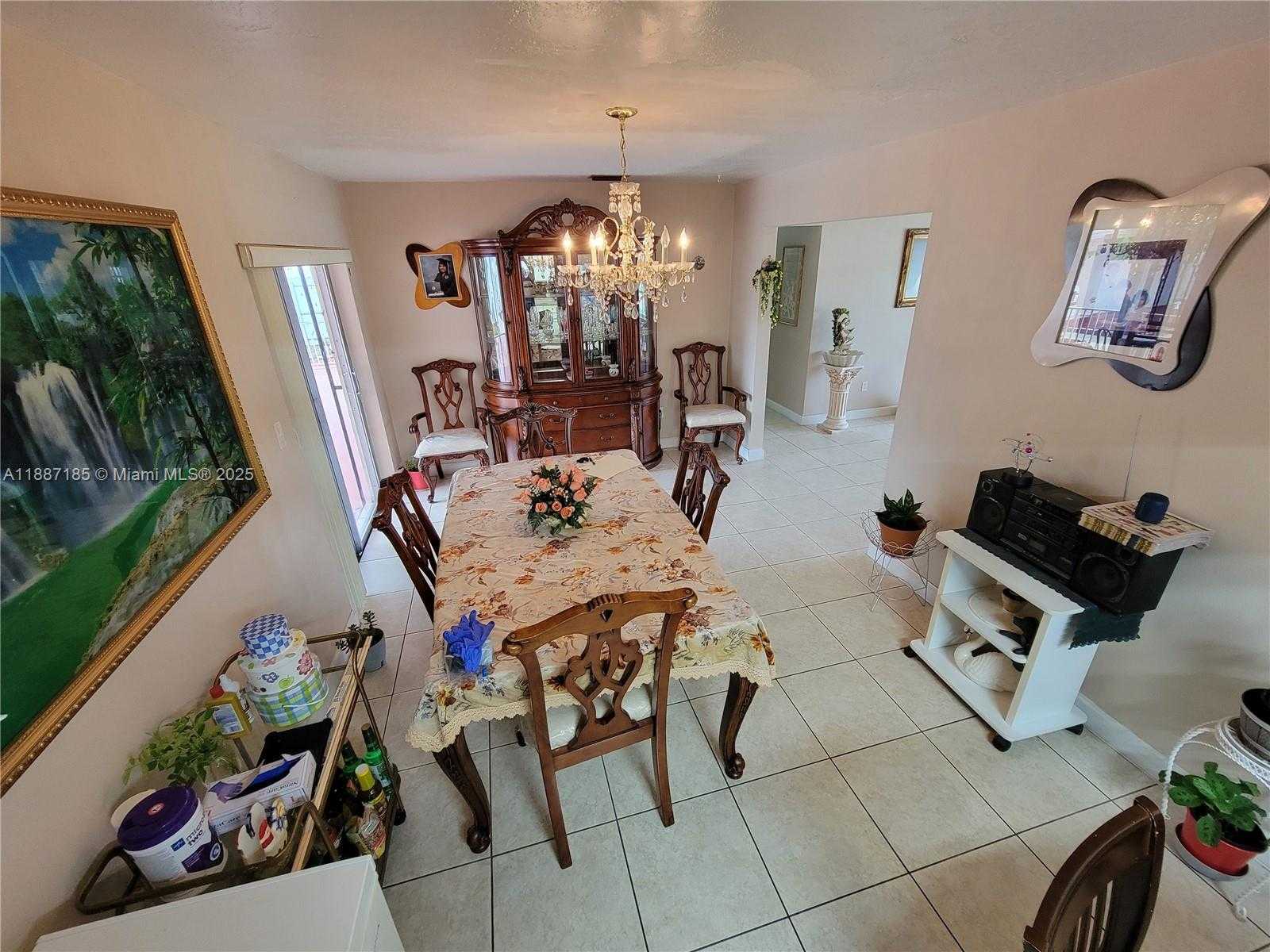 Small Image of 17231 NORTH WEST 53RD PL, Miami Gardens Number 9