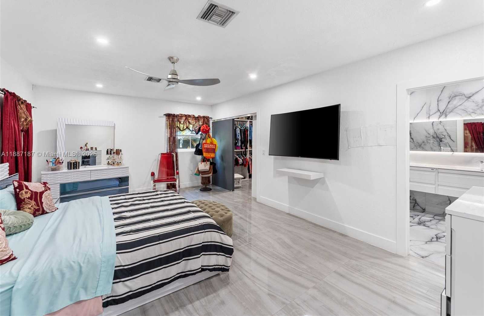 Small Image of 16700 SOUTH WEST 272ND ST, Homestead Number 10