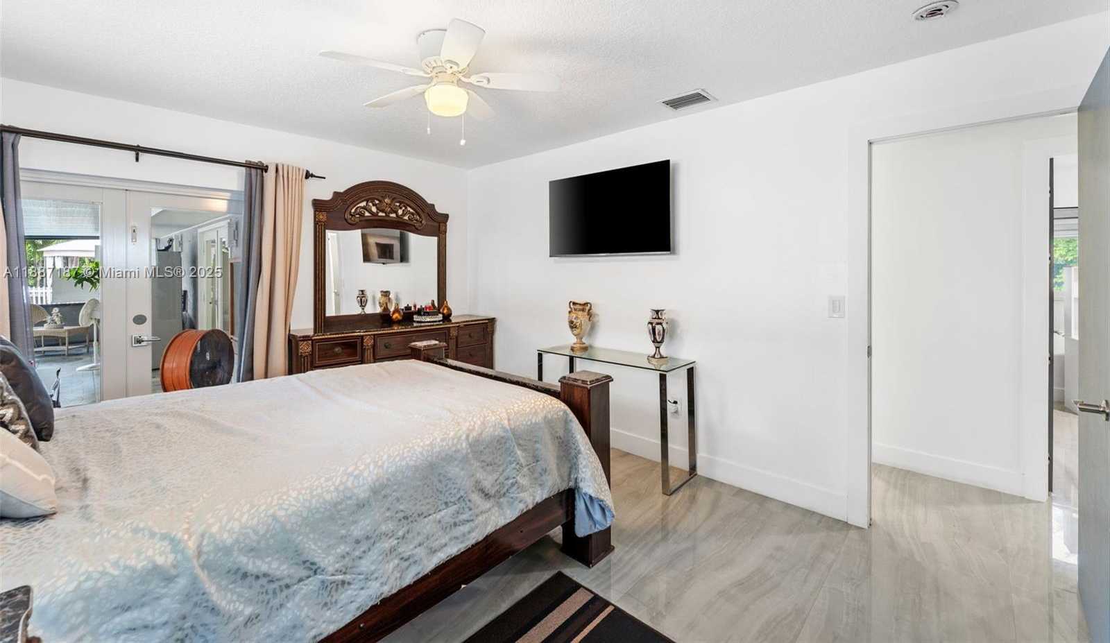 Small Image of 16700 SOUTH WEST 272ND ST, Homestead Number 16