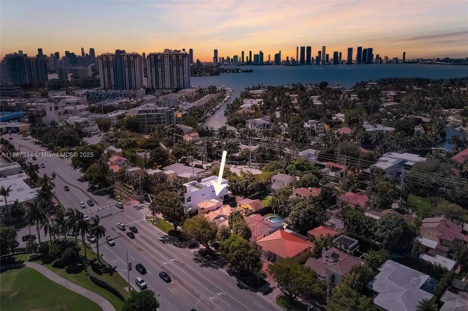 Small Image of 2024 ALTON, Miami Beach Number 2