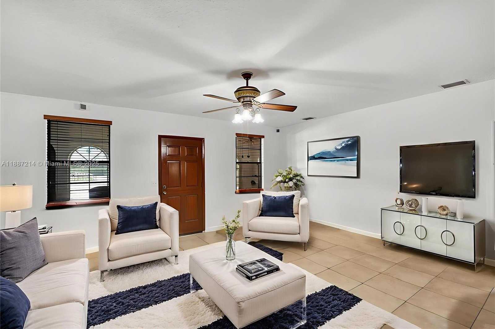 Small Image of 2024 ALTON, Miami Beach Number 24