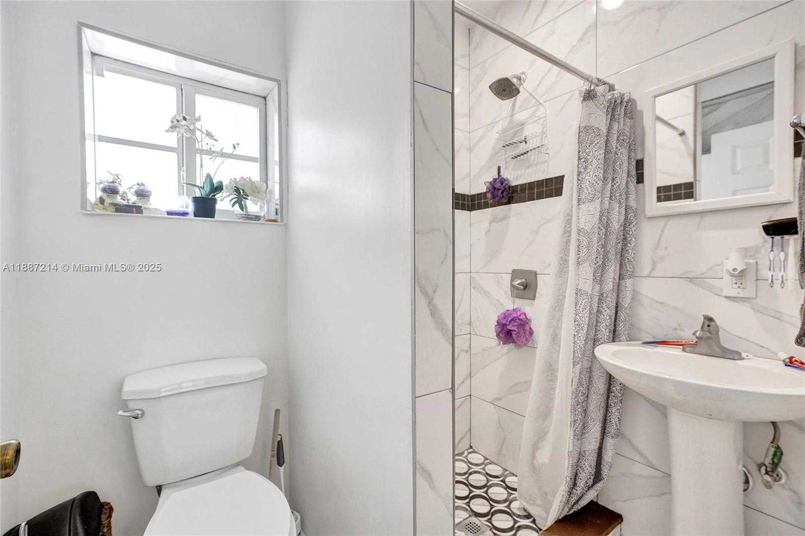 Small Image of 2024 ALTON, Miami Beach Number 28