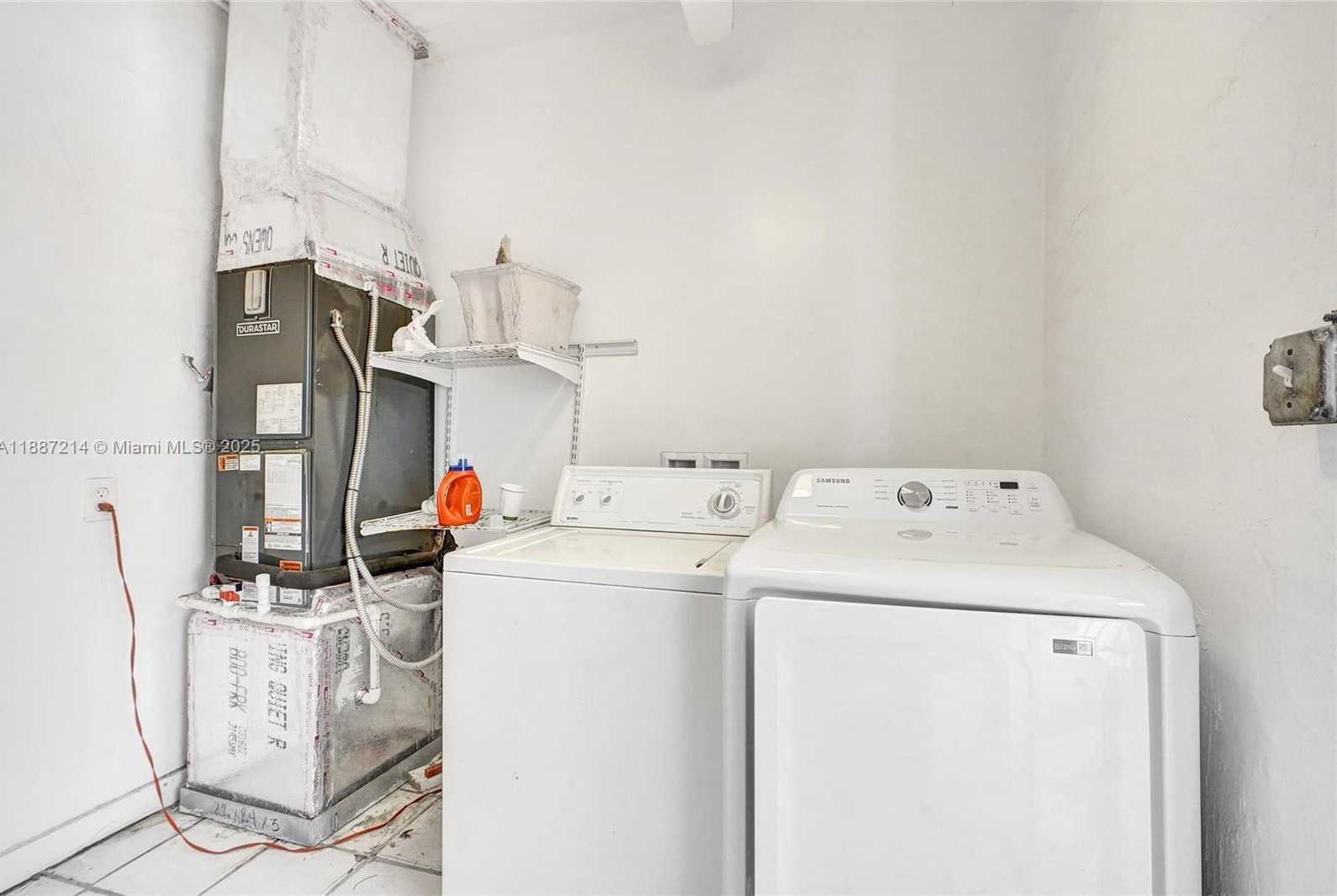 Small Image of 2024 ALTON, Miami Beach Number 40