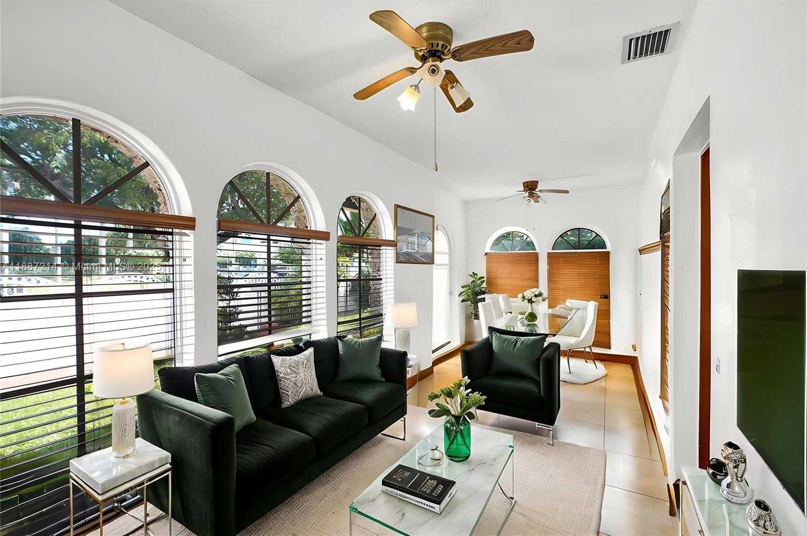 Small Image of 2024 ALTON, Miami Beach Number 8