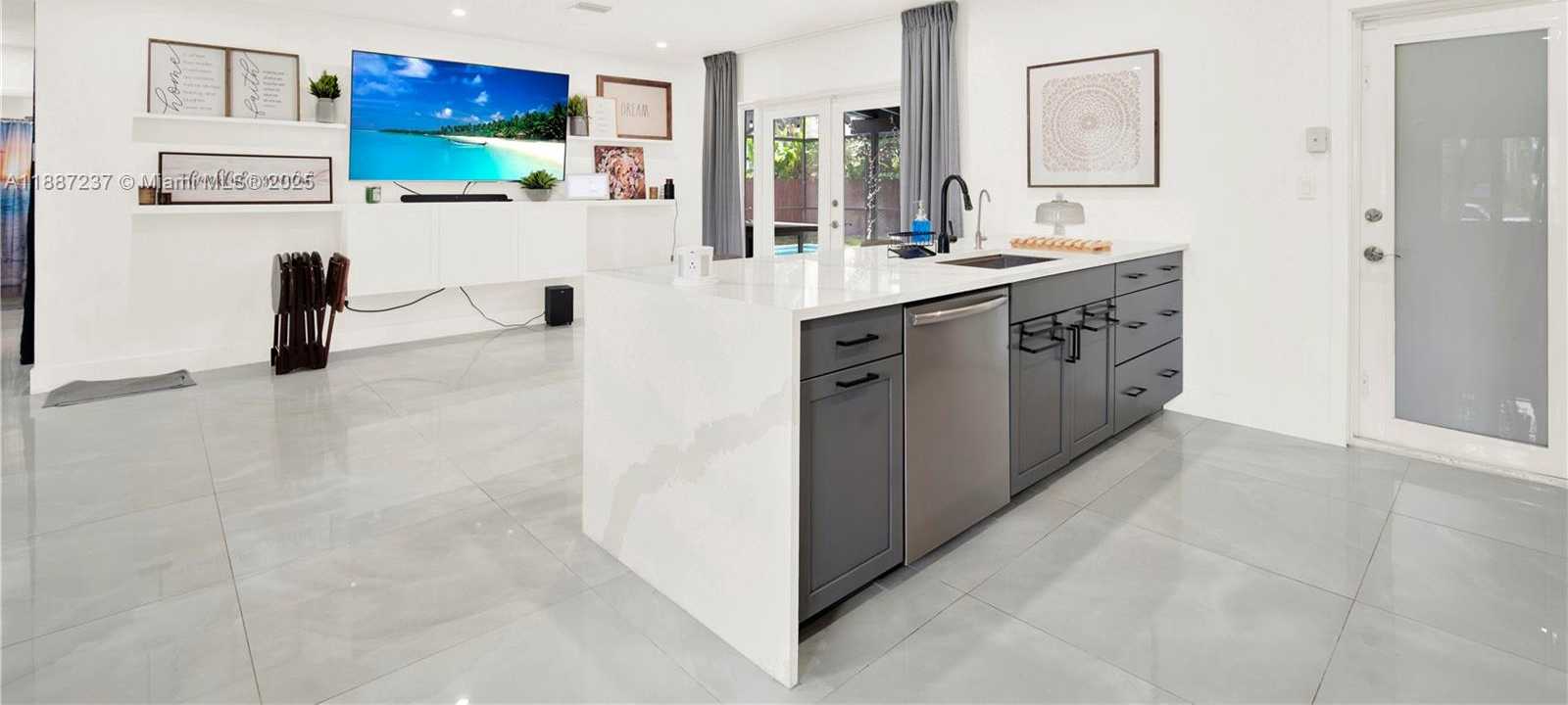 Small Image of 8780 SOUTH WEST 200TH ST, Cutler Bay Number 10