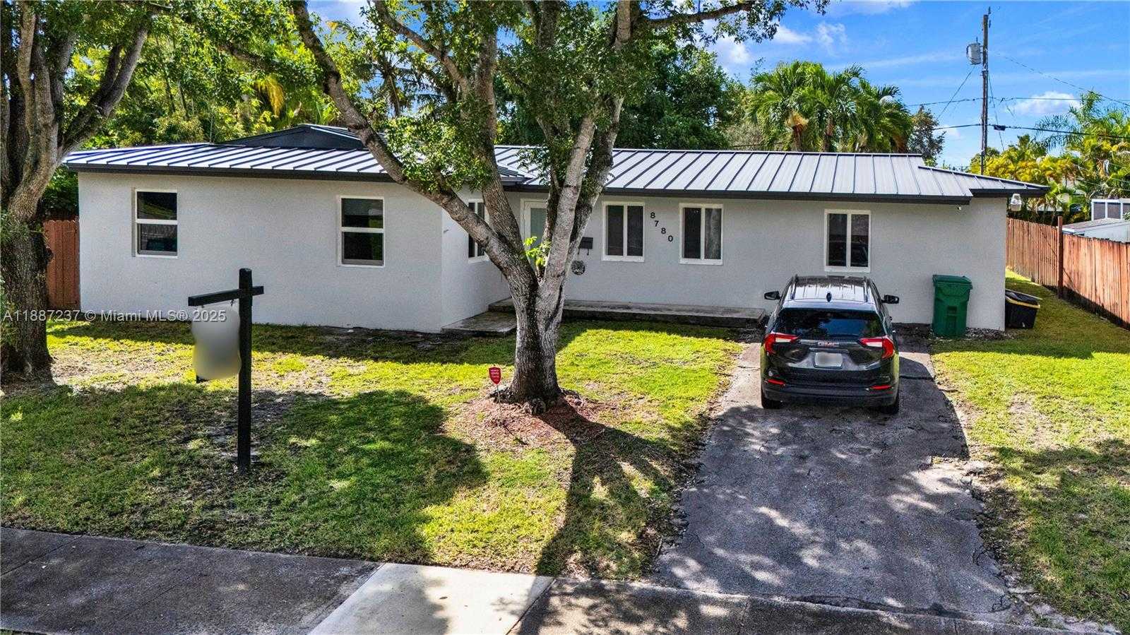 Small Image of 8780 SOUTH WEST 200TH ST, Cutler Bay Number 2