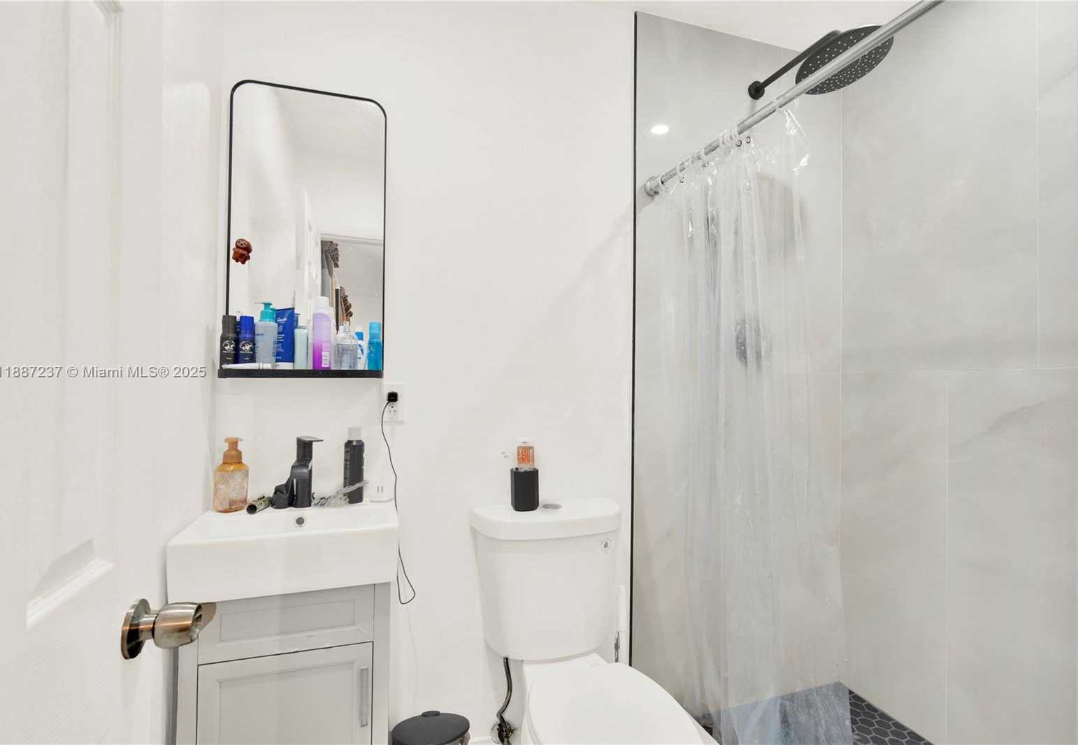 Small Image of 8780 SOUTH WEST 200TH ST, Cutler Bay Number 22