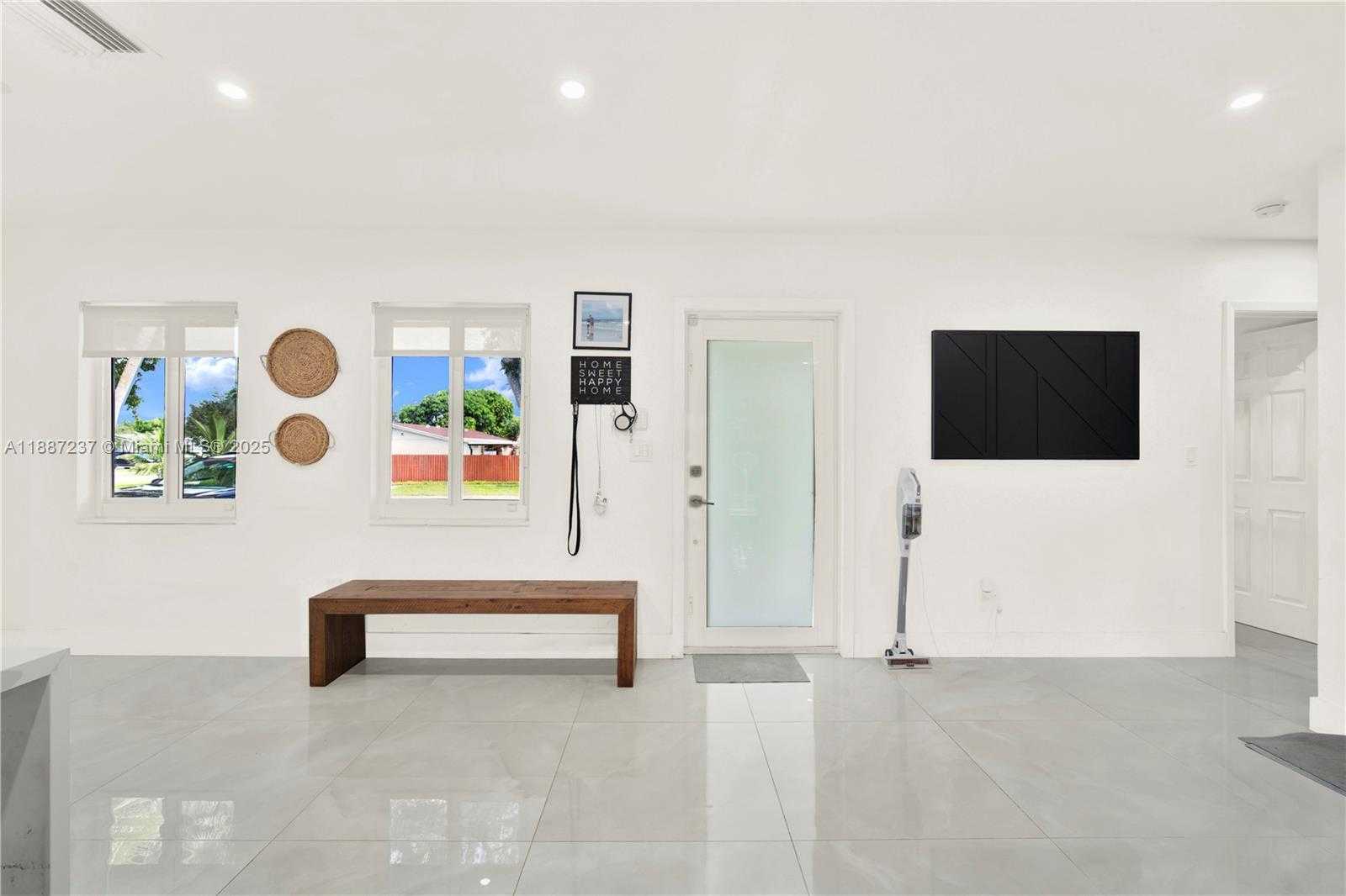 Small Image of 8780 SOUTH WEST 200TH ST, Cutler Bay Number 6
