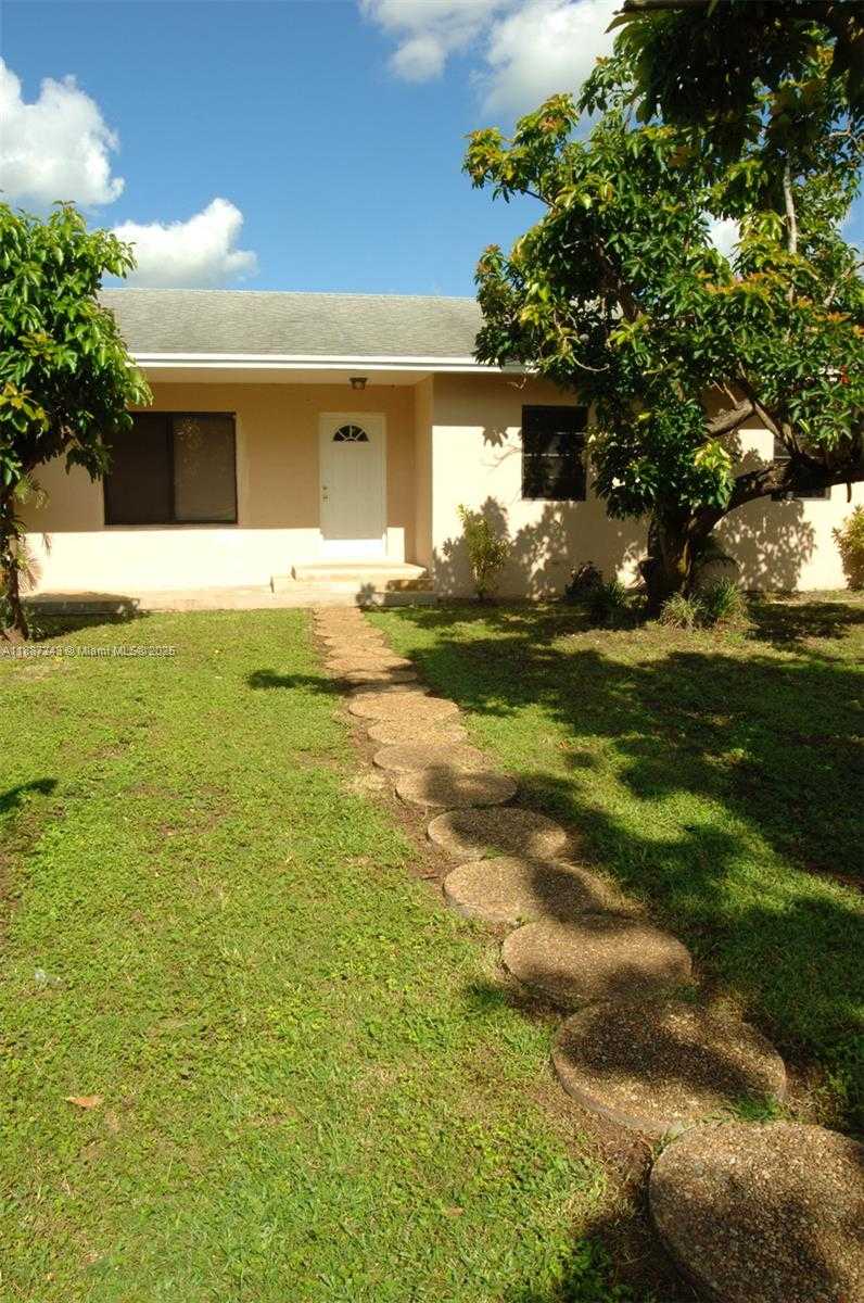Small Image of 23440 SOUTH WEST 159TH AVE, Homestead Number 15