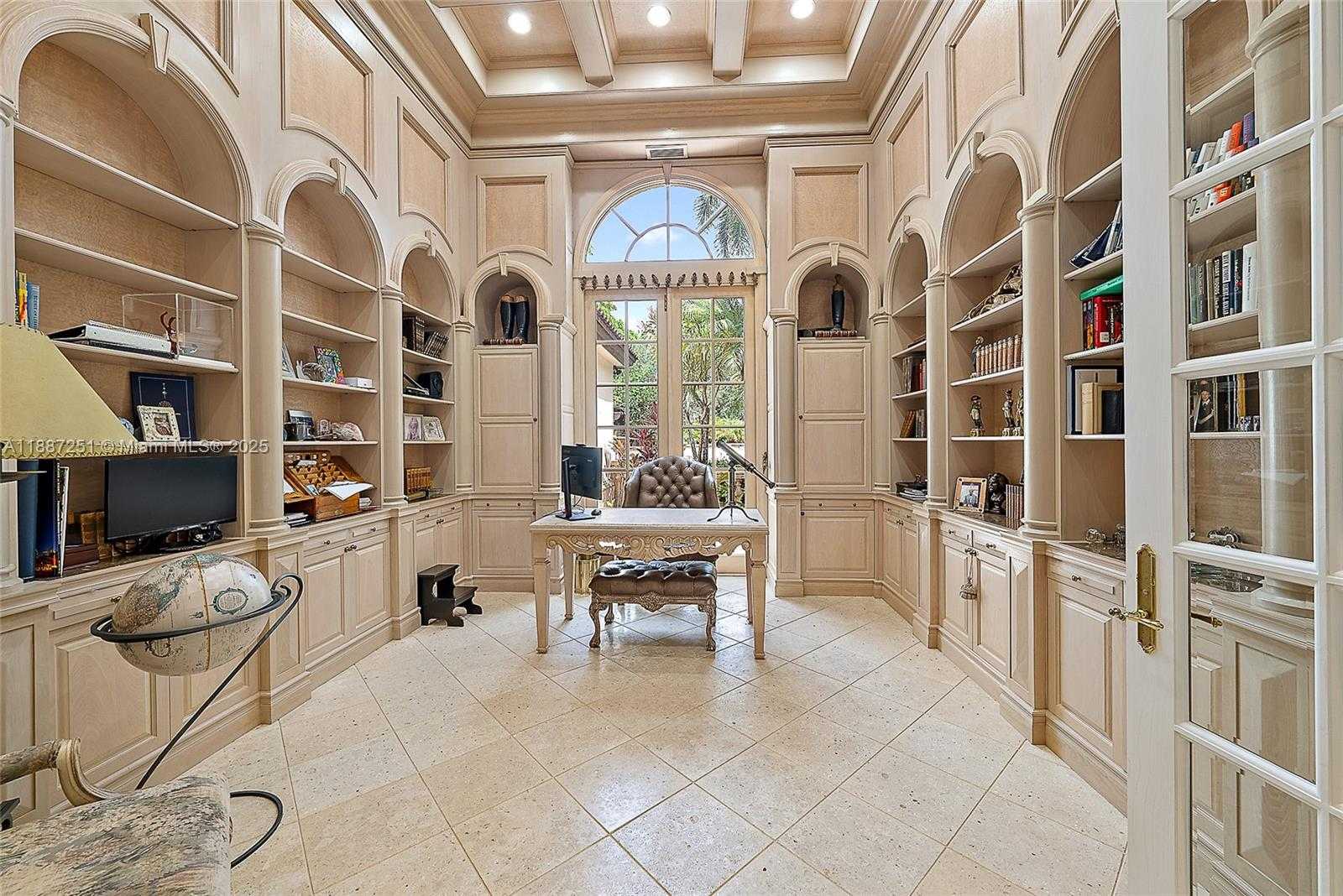 Small Image of 193 SPYGLASS CT, Jupiter Number 14