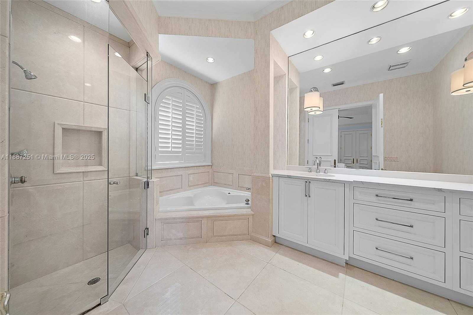 Small Image of 193 SPYGLASS CT, Jupiter Number 26