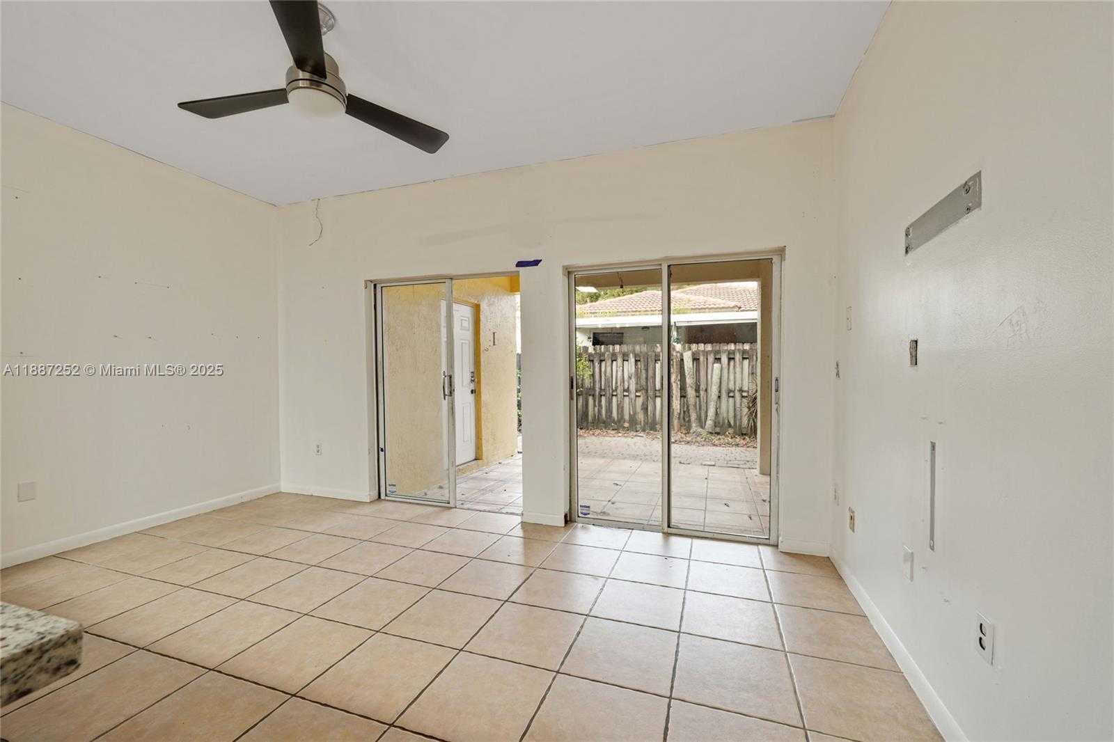 Small Image of 7978 NORTH WEST 200TH ST, Hialeah Number 12