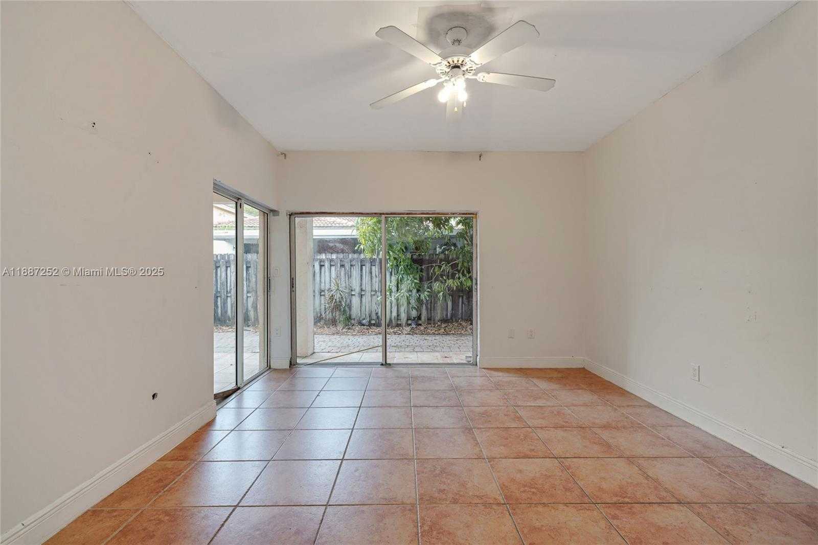 Small Image of 7978 NORTH WEST 200TH ST, Hialeah Number 13