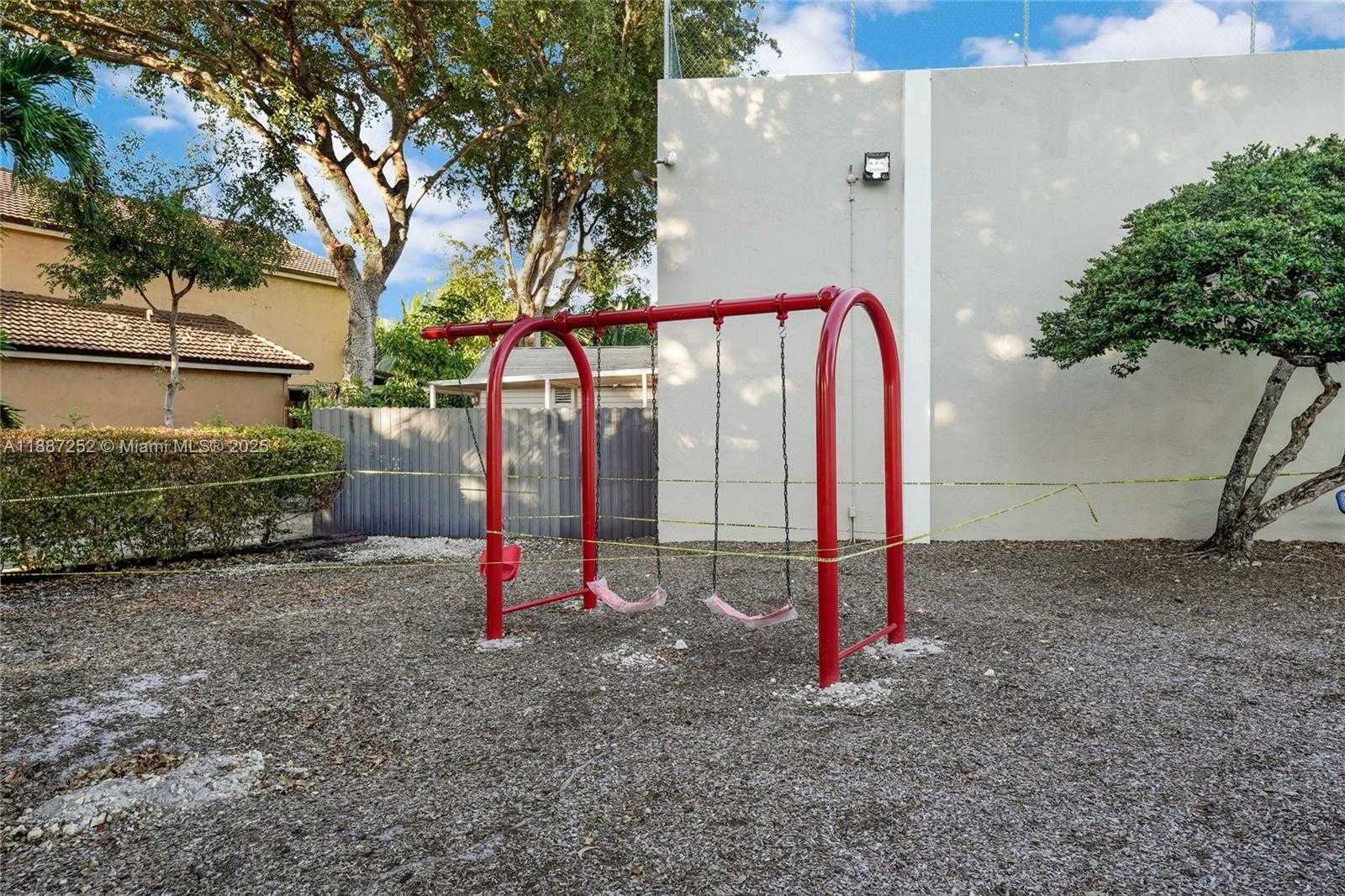 Small Image of 7978 NORTH WEST 200TH ST, Hialeah Number 38