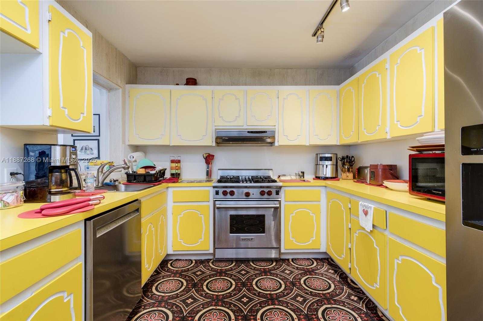 Small Image of 1431 WILEY ST, Hollywood Number 17