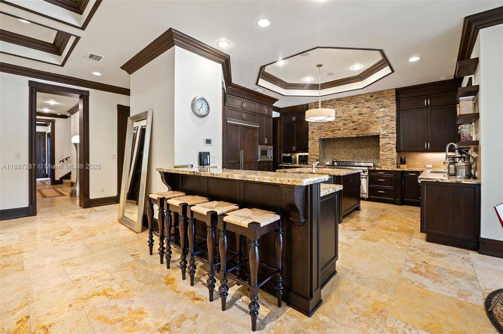 Small Image of 9601 SOUTH WEST 60 CT, Pinecrest Number 15