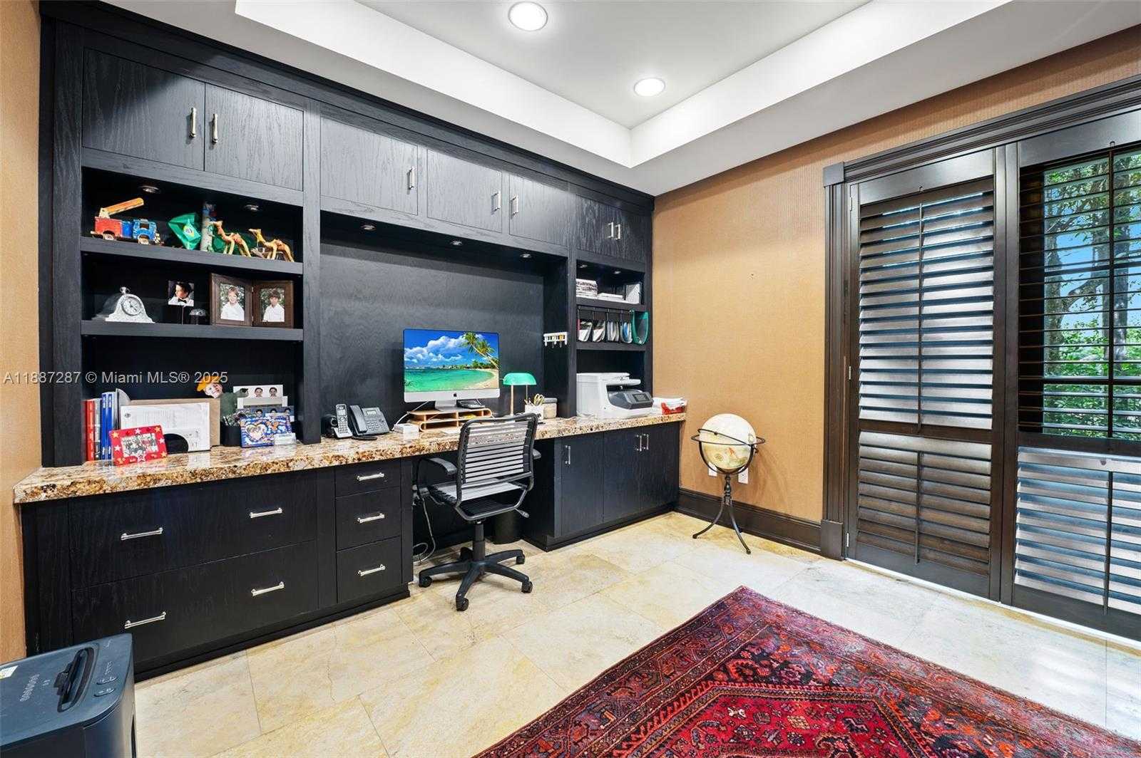 Small Image of 9601 SOUTH WEST 60 CT, Pinecrest Number 18