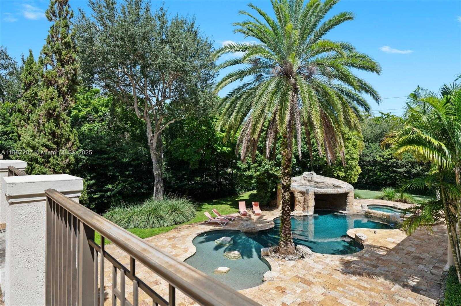 Small Image of 9601 SOUTH WEST 60 CT, Pinecrest Number 28