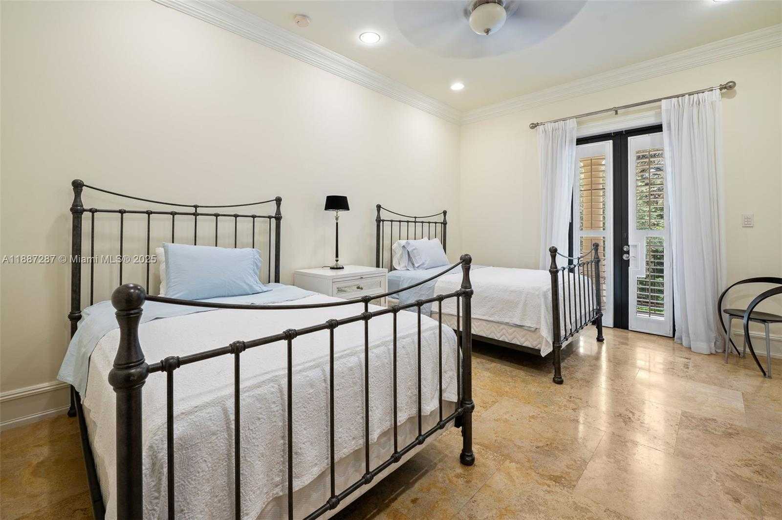 Small Image of 9601 SOUTH WEST 60 CT, Pinecrest Number 37