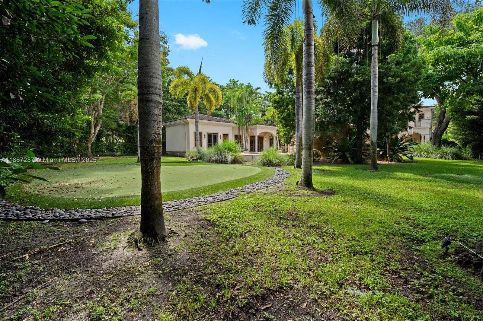 Small Image of 9601 SOUTH WEST 60 CT, Pinecrest Number 57