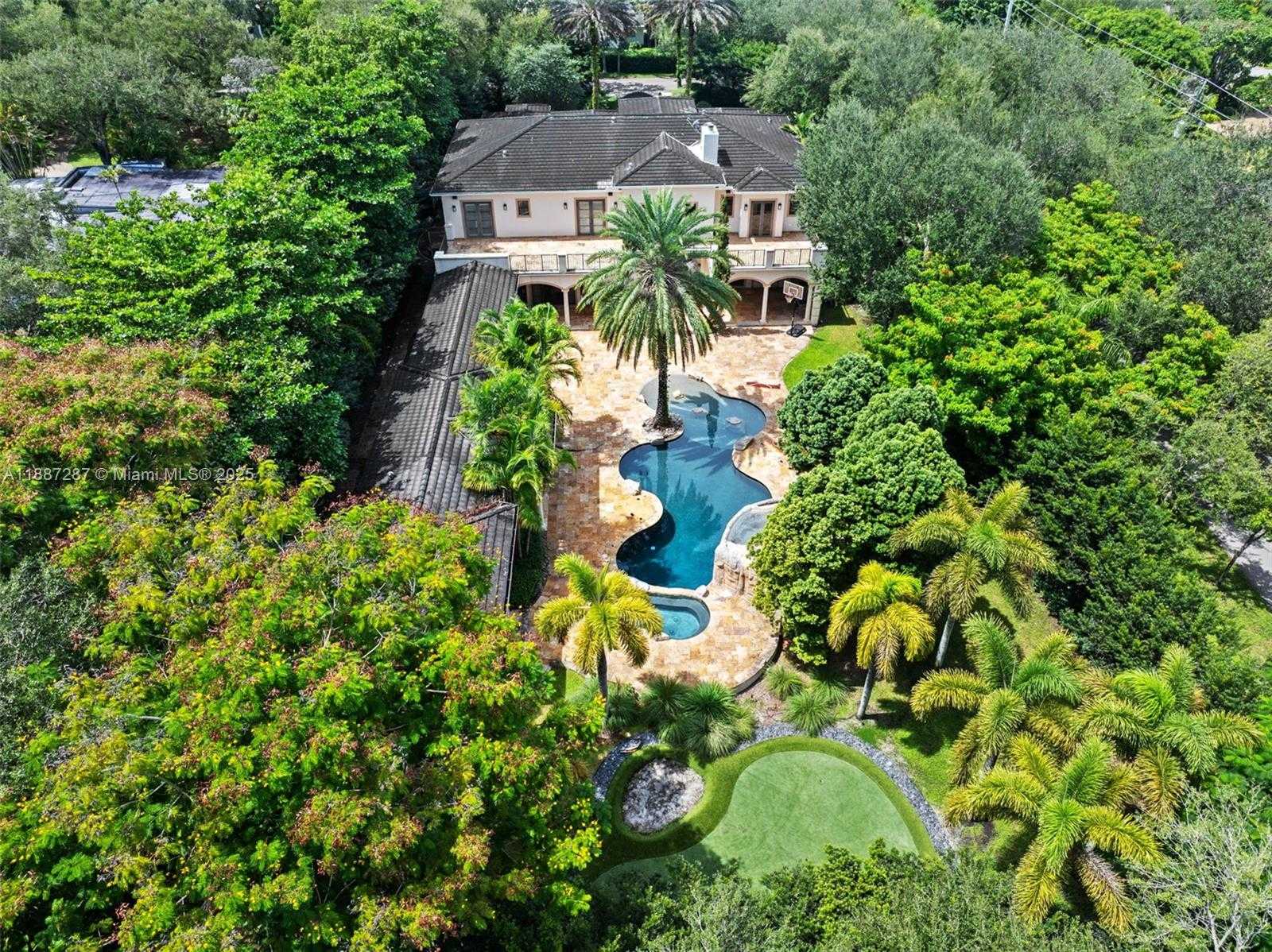 Small Image of 9601 SOUTH WEST 60 CT, Pinecrest Number 59