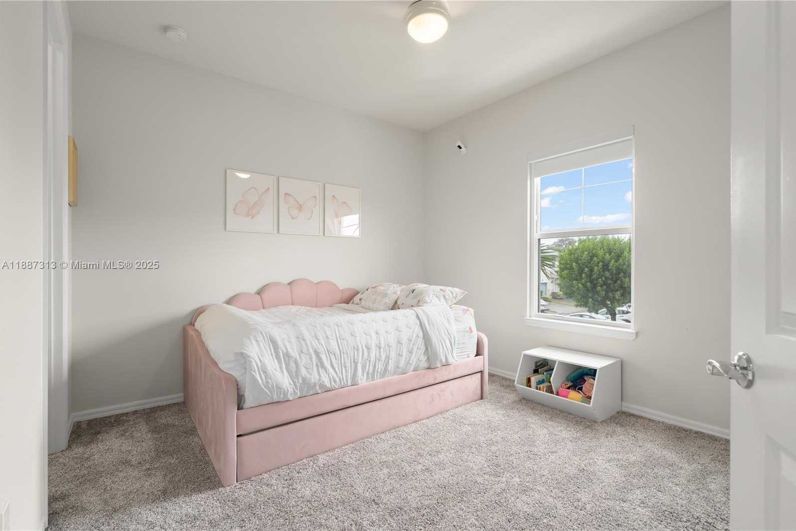 Small Image of 4955 EUCALYPTUS DR, Hollywood Number 30