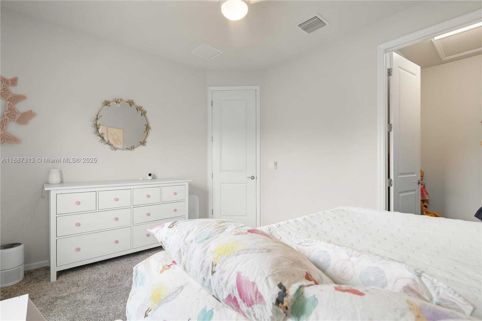 Small Image of 4955 EUCALYPTUS DR, Hollywood Number 31