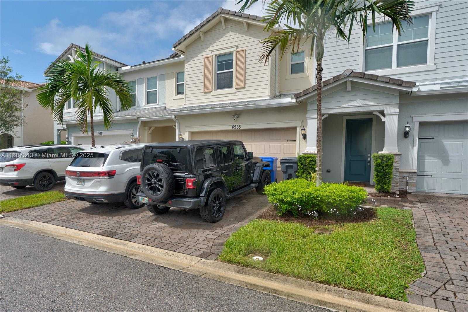 Small Image of 4955 EUCALYPTUS DR, Hollywood Number 32