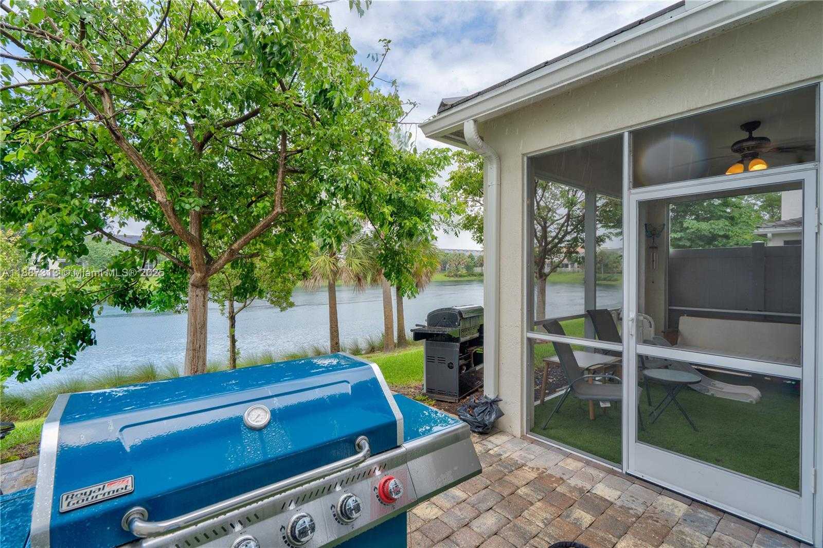 Small Image of 4955 EUCALYPTUS DR, Hollywood Number 40